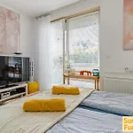 Batic Line - Sunny Place - Funny Place, Ze Slonecznym Ogrodkiem Na Wyspie Sobieszewskiej * Gdaňsk