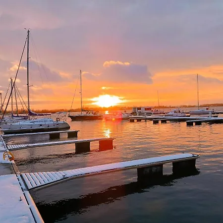 Batic Line - Sunny Place - Funny Place, Apartament Ze Slonecznym Ogrodkiem Na Wyspie Sobieszewskiej *