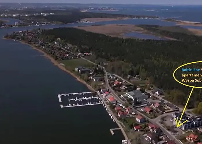 Batic Line - Sunny Place - Funny Place, Ze Slonecznym Ogrodkiem Na Wyspie Sobieszewskiej גדנסק