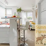 Sunny Place - Funny Place, Ze Słonecznym Ogródkiem Na Wyspie Sobieszewskiej - Baltic Line Apartament Gdańsk